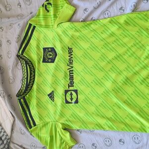 Boys Manchester united jersey